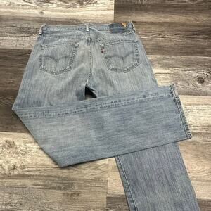 Levi's 501 Red Tab Light Wash Blue Mens 33x32 Straight Leg Button Fly Denim Jean